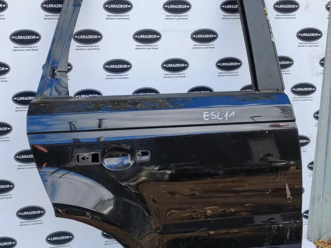 Дверь задняя правая Range Rover Sport L320 05-12