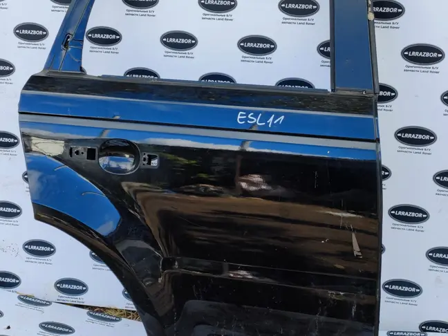 Дверь задняя правая Range Rover Sport L320 05-12