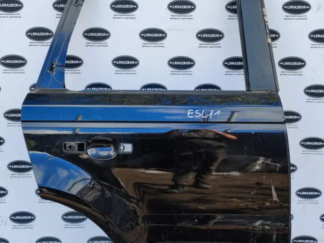Дверь задняя правая Range Rover Sport L320 05-12