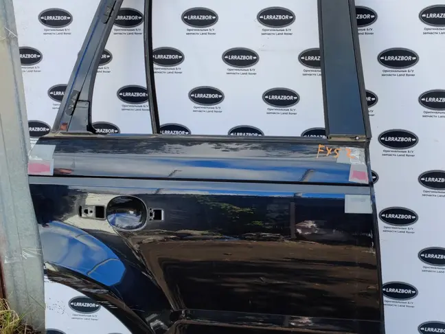 Дверь задняя правая Range Rover Sport L320 05-12
