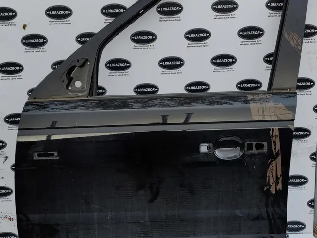 Дверь передняя левая Range Rover Sport L320 05-12