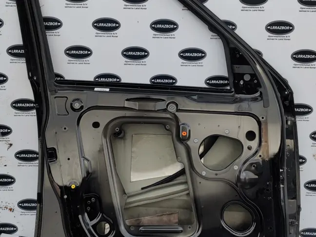 Дверь передняя левая Range Rover Sport L320 05-12
