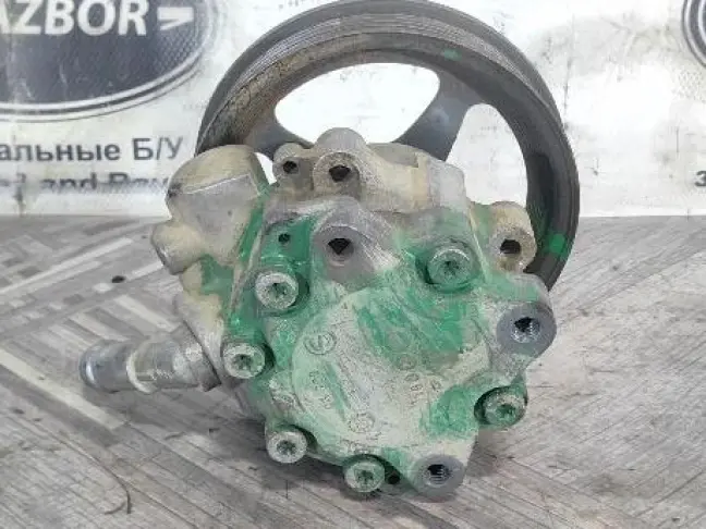 Насос ГУР Range Rover 3 L322 05-09 4.2