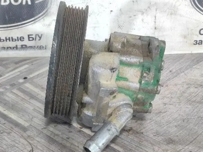 Насос ГУР Range Rover 3 L322 05-09 4.2