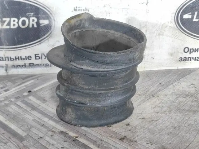 Воздуховод впускной Range Rover L322 05-09