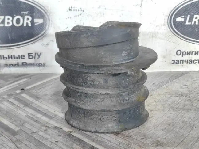 Воздуховод впускной Range Rover L322 05-09