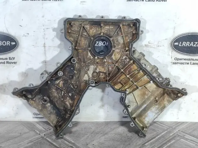 Крышка двигателя передняя Range Rover 3 L322 4.2
