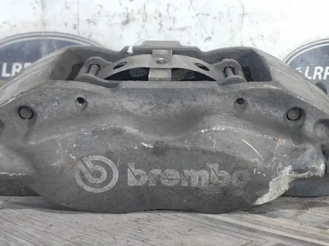 Суппорт правый передний Range Rover 3 L322 4 порш