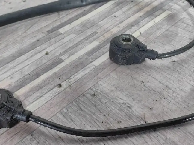 Датчик детонации Range Rover 4.4 M62  286 бензин