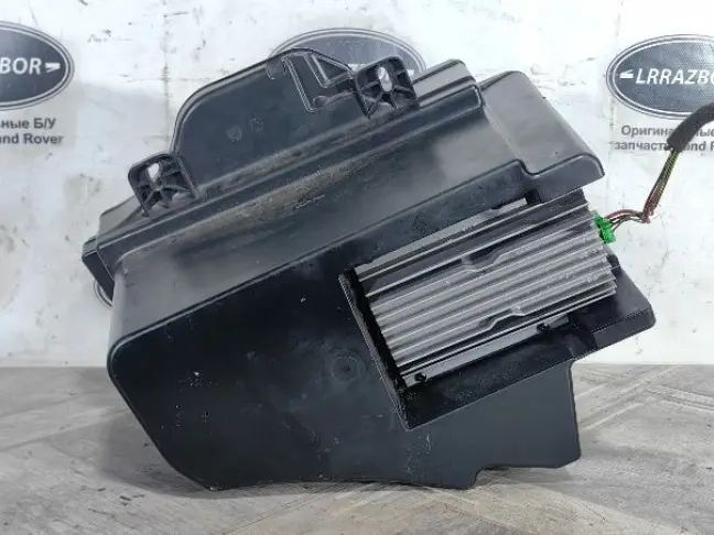 Сабвуфер Land Rover Range Rover L322 2002-2012