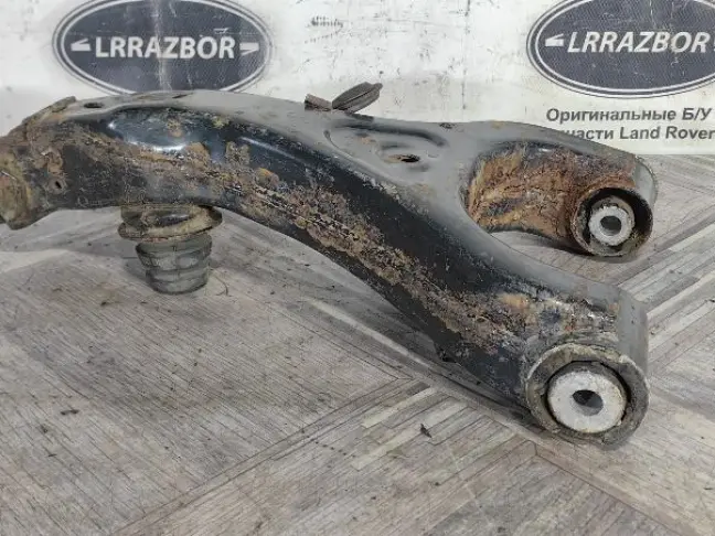 Рычаг задний правый верхний Range Rover L322 02-12