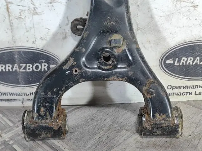 Рычаг задний правый верхний Range Rover L322 02-12