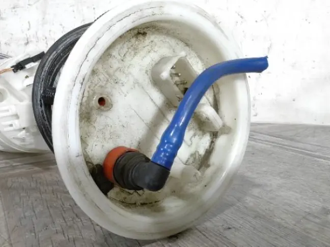 Насос топливный в бак Range Rover 3 L322 4.4 M62