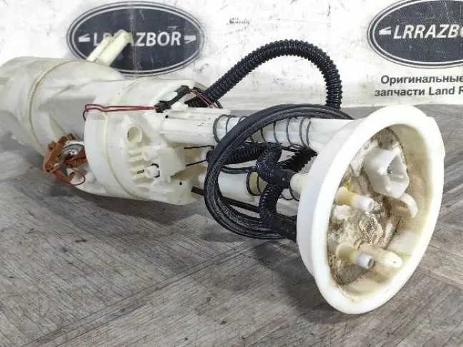 Насос топливный в бак Range Rover 3 L322 4.4 M62
