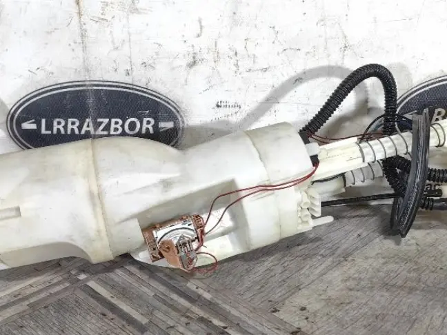 Насос топливный в бак Range Rover 3 L322 4.4 M62