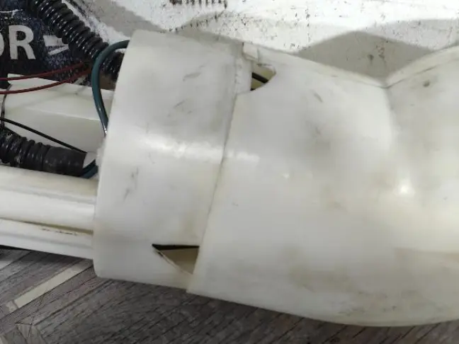 Насос топливный в бак Range Rover 3 L322 4.4 M62