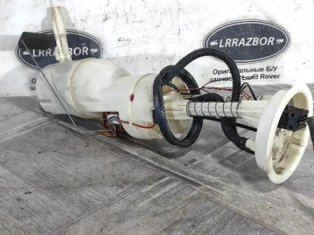 Насос топливный в бак Range Rover 3 L322 4.4 M62