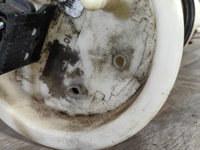 Насос топливный в бак Range Rover 3 L322 4.4 M62