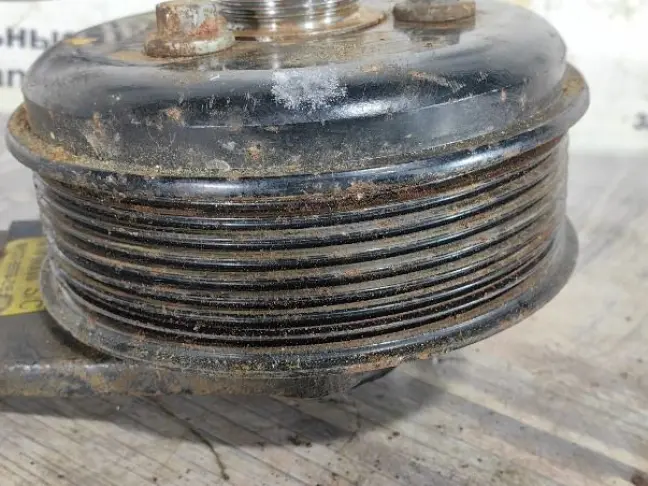 Кронштейн вентилятора Range Rover 4.2 Supercharged