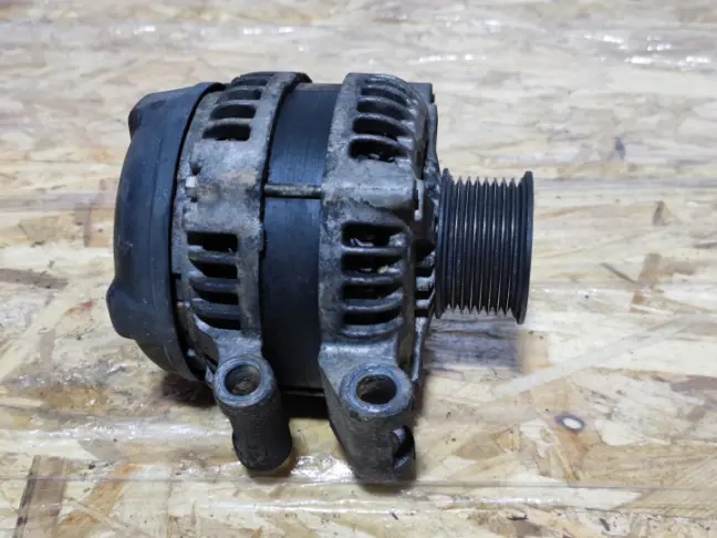 Генератор Range Rover 3 L322 05-09 3.6