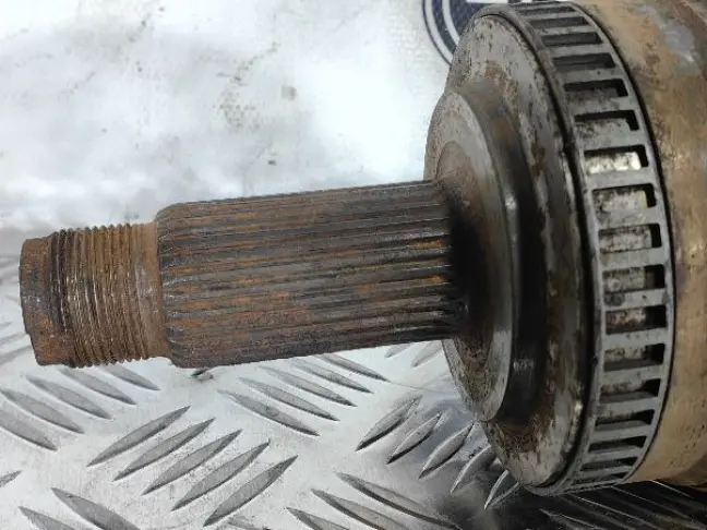 Привод задний Range Rover 3 L322 4.4 M62