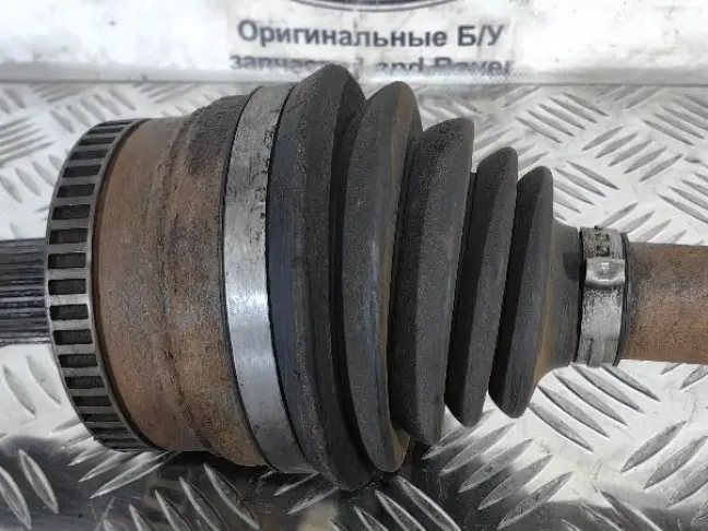 Привод задний левый Range Rover 3 L322 05-12