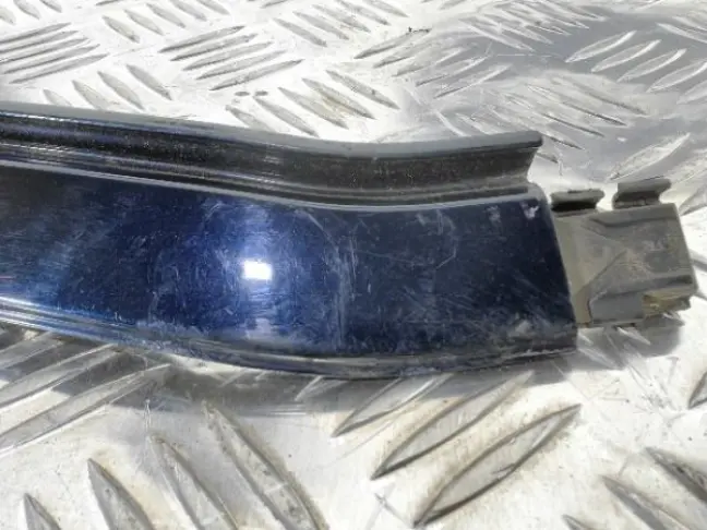 Молдинг крыши правый Range Rover L322 02-12