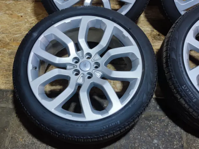 Колеса 275 40 22 Range Rover Sport 2 L494 / L405