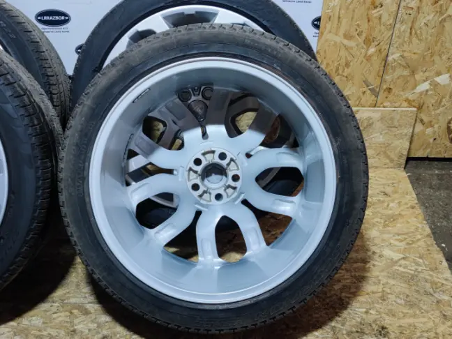 Колеса 275 40 22 Range Rover Sport 2 L494 / L405