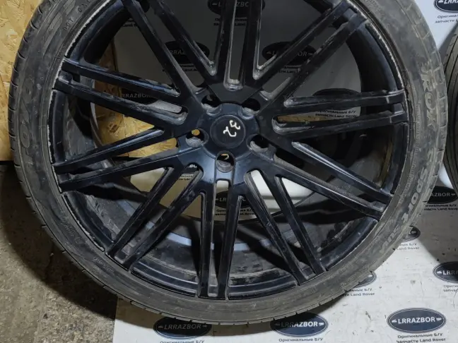 Колеса Range Rover 285 35 22 в сборе RIVIERA