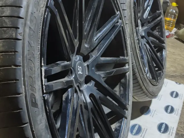 Колеса Range Rover 285 35 22 в сборе RIVIERA