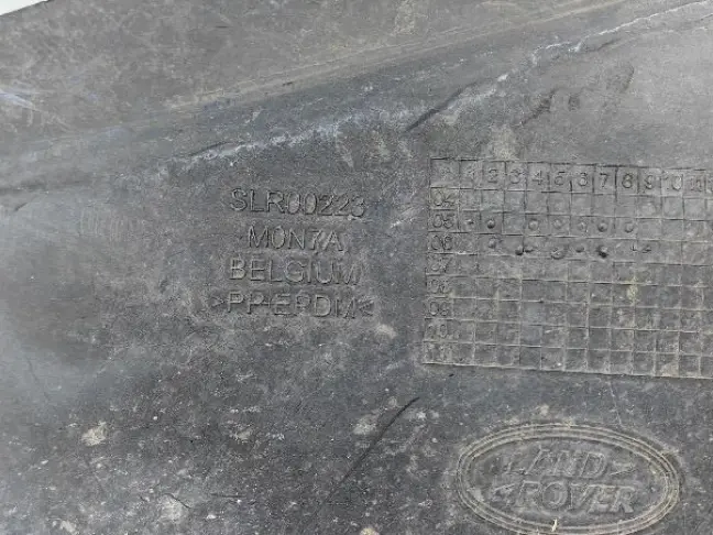 Треугольник подкрылка правы Range Rover L322 05-12: фото #2