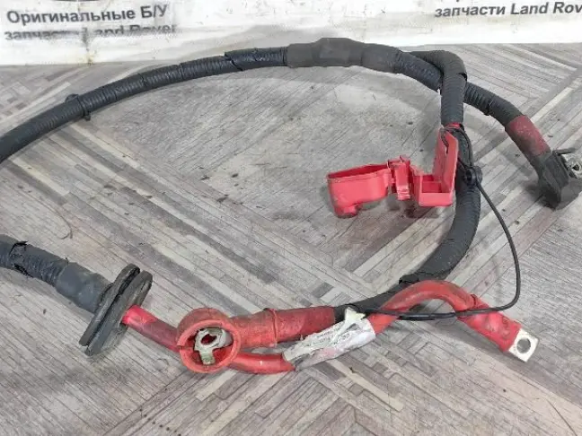 Провод силовой плюсовой Range Rover 3 L322 5.0: фото #1