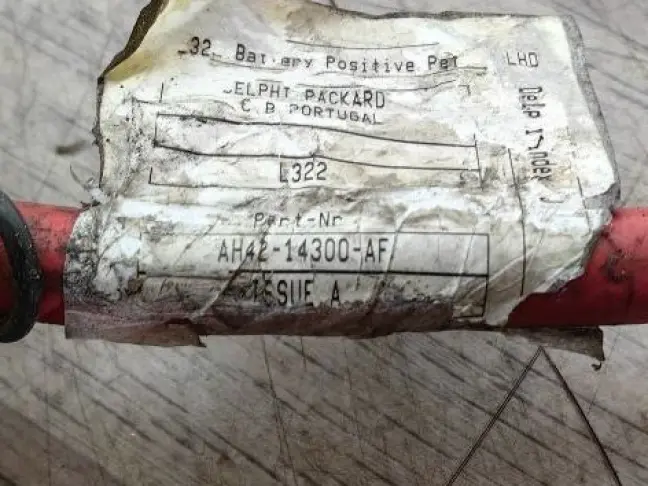 Провод силовой плюсовой Range Rover 3 L322 5.0: фото #5