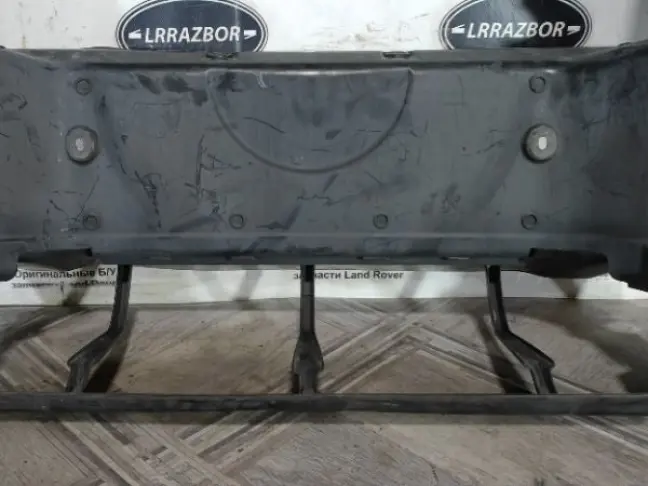 Дефлектор радиаторов Range Rover 3 L322 5.0