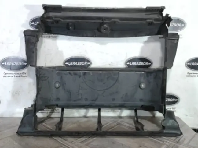 Дефлектор радиаторов Range Rover 3 L322 5.0