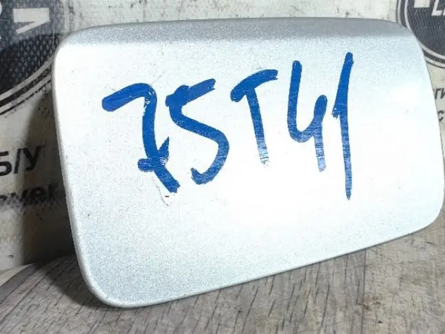 Лючок бензобака Range Rover 3 L322 02-12: фото #2