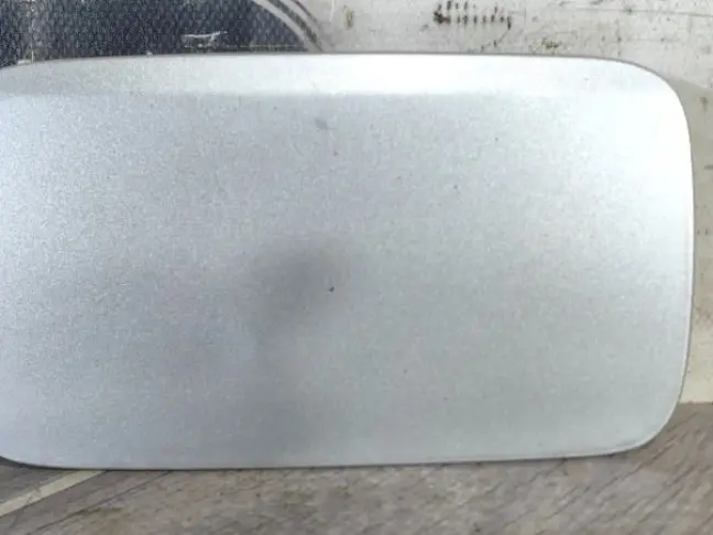 Лючок бензобака Range Rover 3 L322 2009-2012