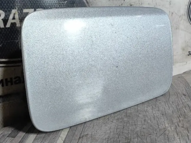 Лючок бензобака Range Rover 3 L322 2009-2012