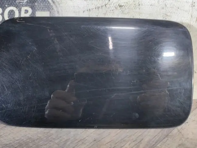 Лючок бензобака Range Rover 3 L322 2009-2012: фото #1