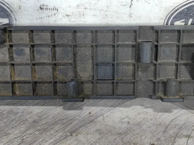 Кронштейн радиатора Range Rover 3 L322 4.4 448DT: фото #4