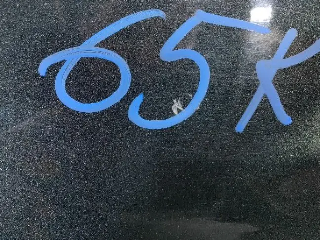 Лючок бензобака Range Rover 3 L322 2009-2012: фото #2