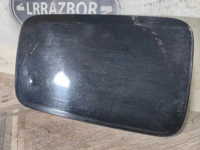 Лючок бензобака Range Rover 3 L322 2009-2012: фото #3