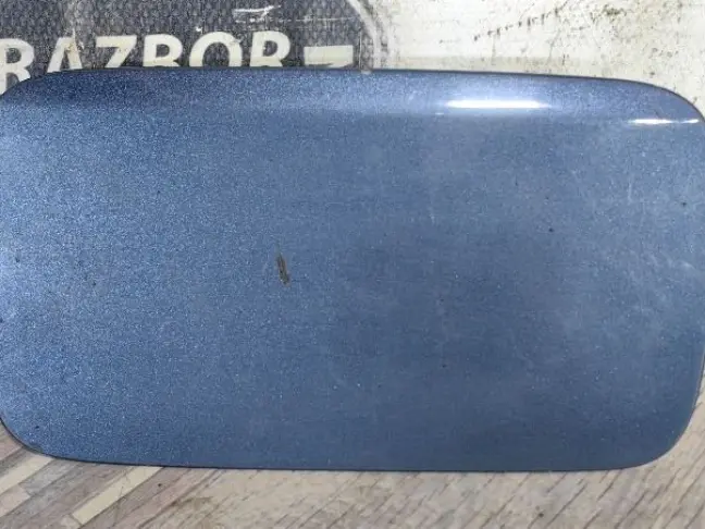 Лючок бензобака Range Rover 3 L322 2009-2012: фото #1