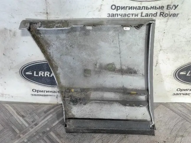 Молдинг переднего правого крыла Range Rover L322: фото #4