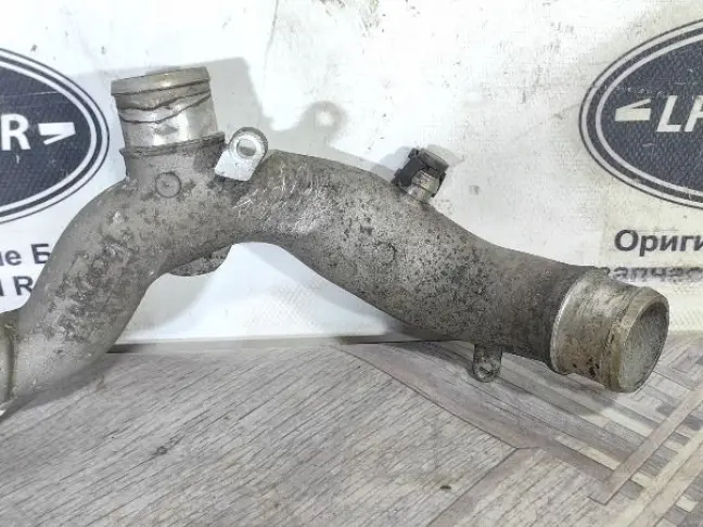 Патрубок охлаждения Range Rover 5.0 510 SC: фото #7