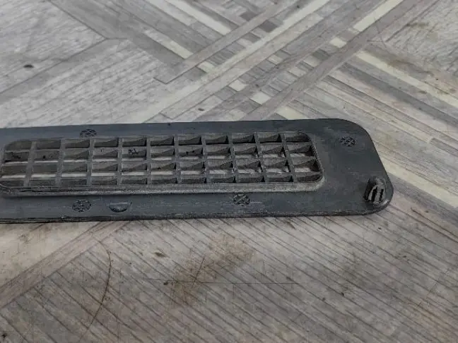 Решетка на впуск Land Rover Range Rover 3 L322 09+: фото #6