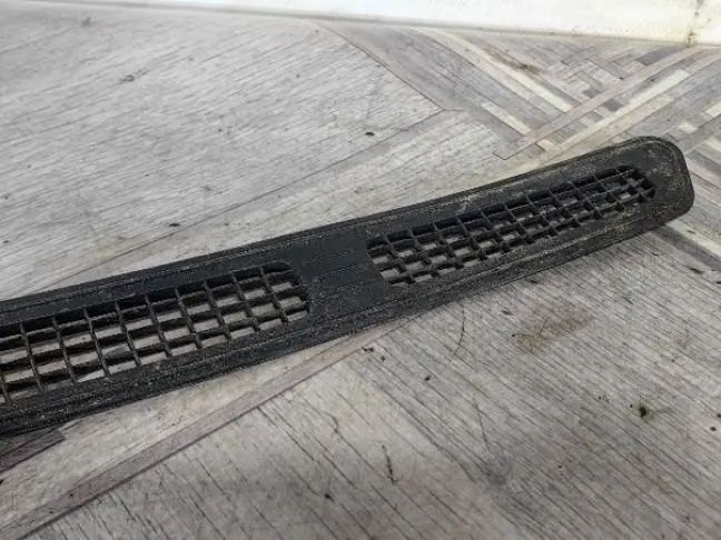 Решетка на впуск Land Rover Range Rover 3 L322 09+: фото #7