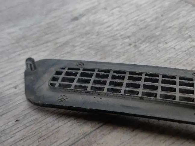 Решетка на впуск Land Rover Range Rover 3 L322 09+: фото #3