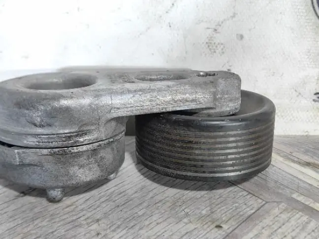 Ролик натяжитель Range Rover L322 5.0: фото #2